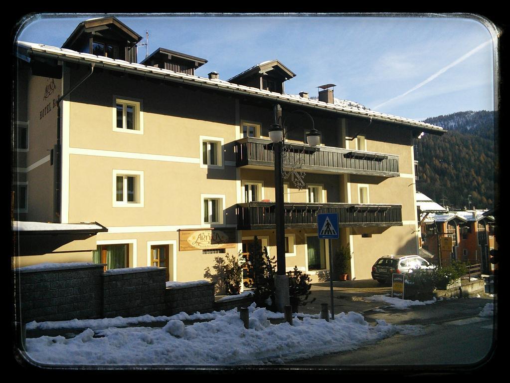 Hotel Garni Arnica ***S Madonna di Campiglio Exterior photo